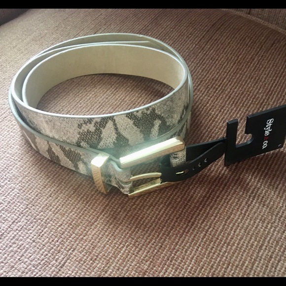 Style & Co. Gold Shimmer Faux Snakeskin Belt NWT - Picture 3 of 7